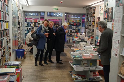 Simone Sassen und Cees Nooteboom am 7. Dezember zu Besuch in der Literaturhandlung Müller und Böhm